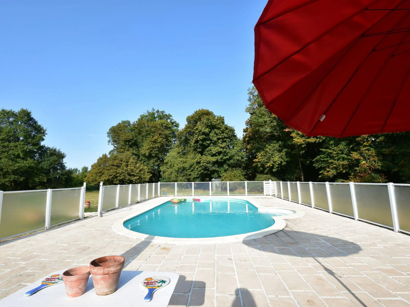Vintage Mansion in Saint-aubin-sur-loire With Pool