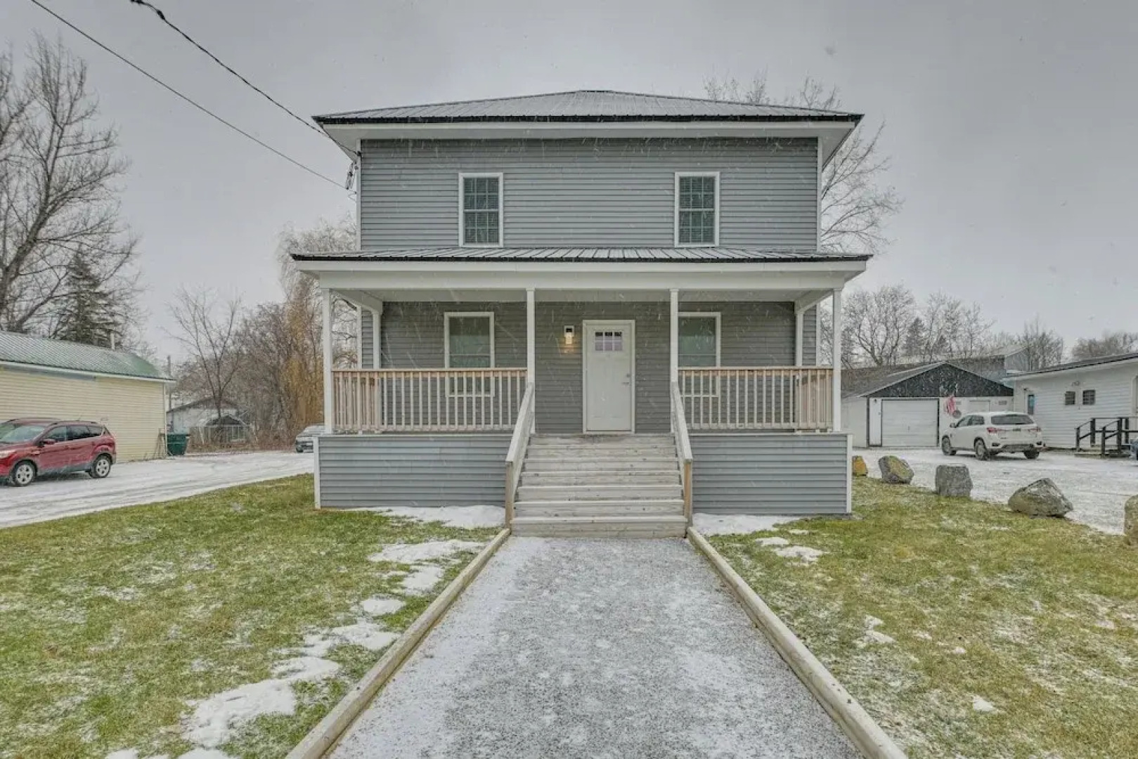 Bright & Modern Home: 2 Mi to Presque Isle Airport