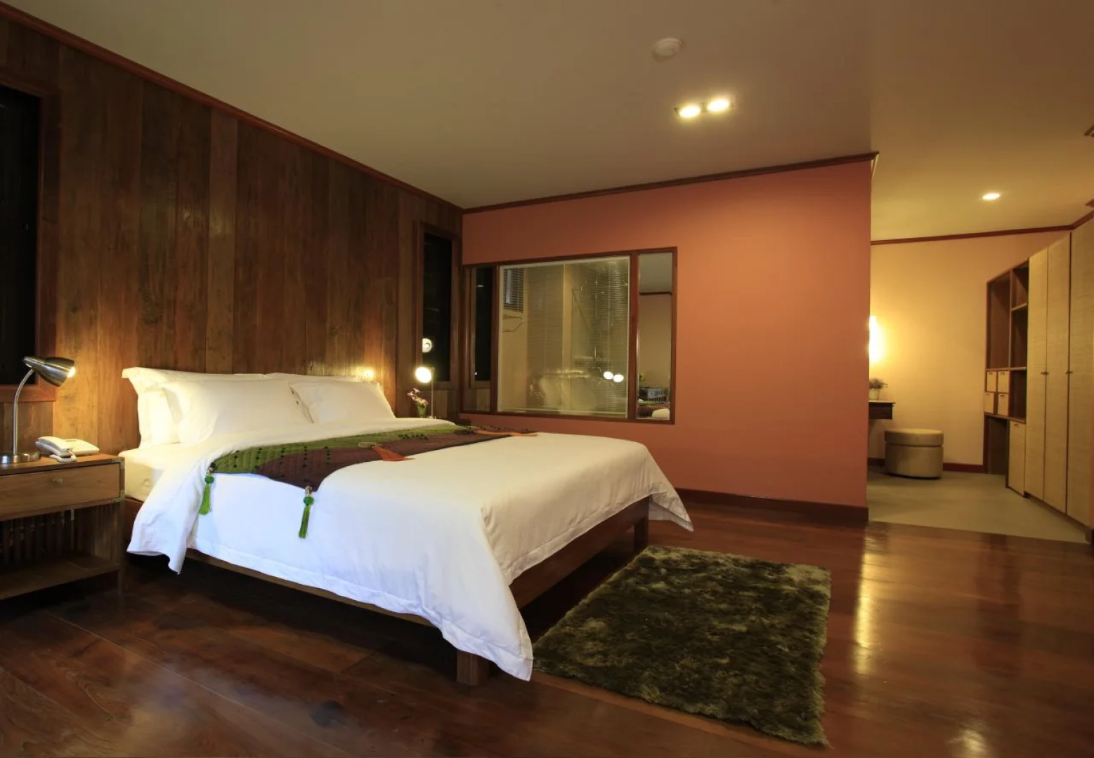 VC@Suanpaak Hotel & Serviced Apartments