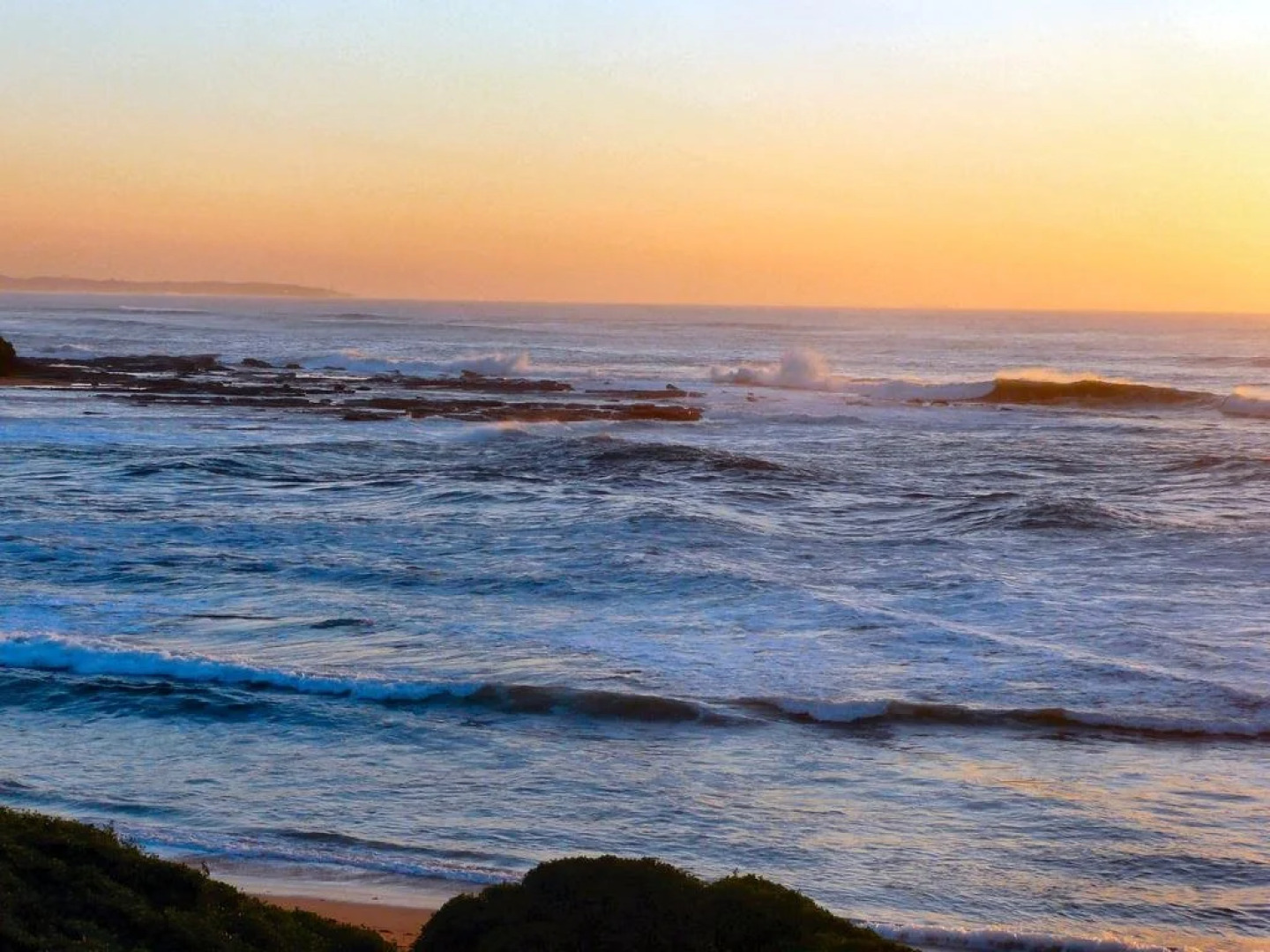 Al Mare Beachfront Retreat