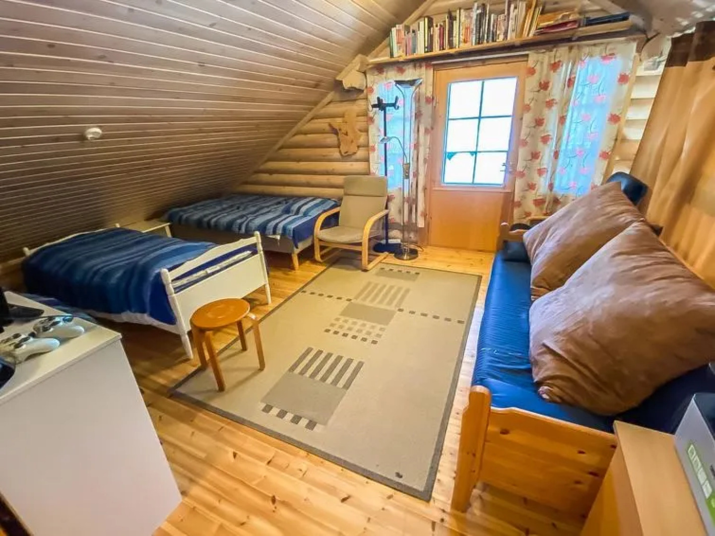 Holiday Home Luoston väärtin kammi