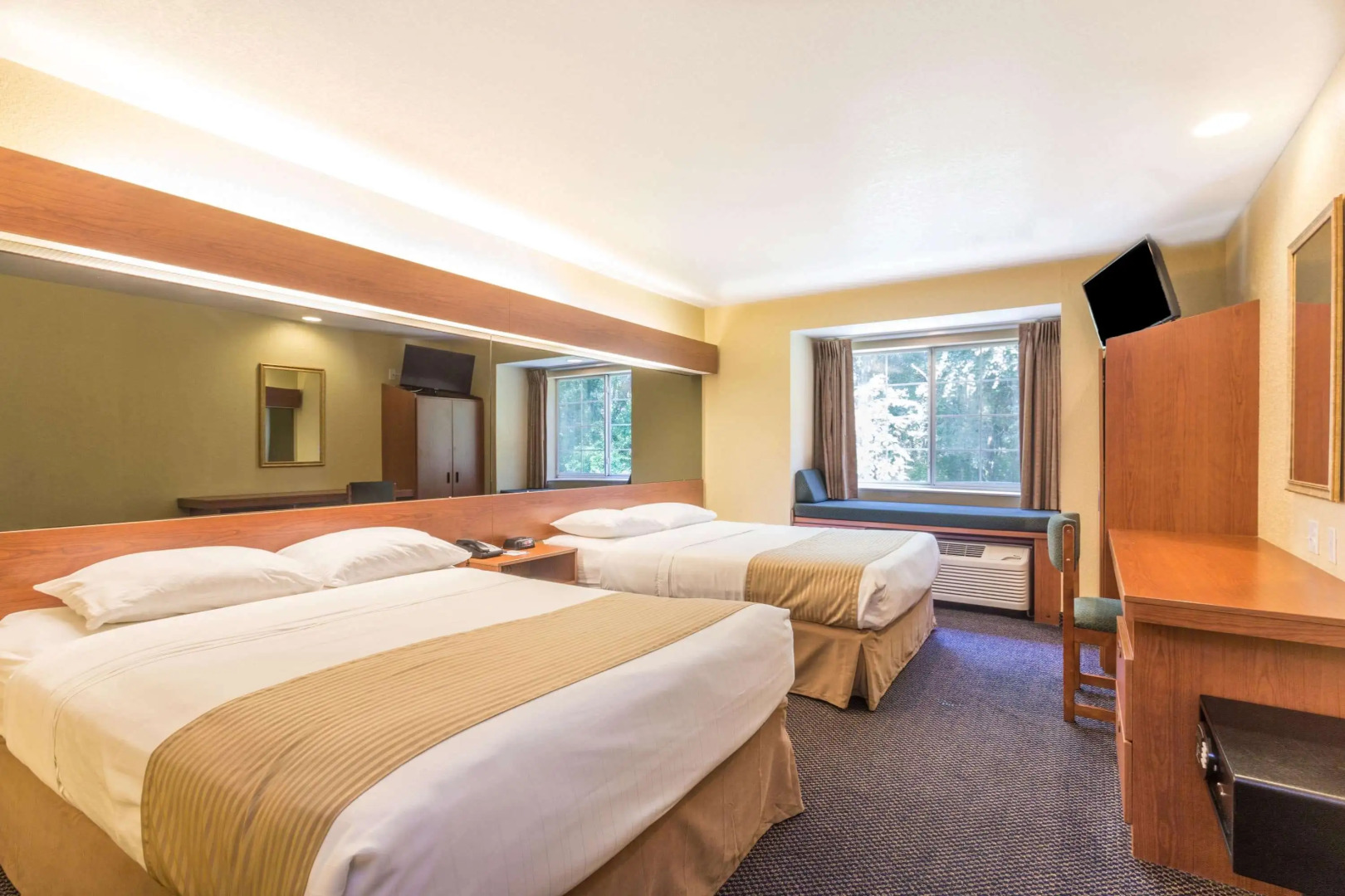 Microtel Inn & Suites by Wyndham Ocala