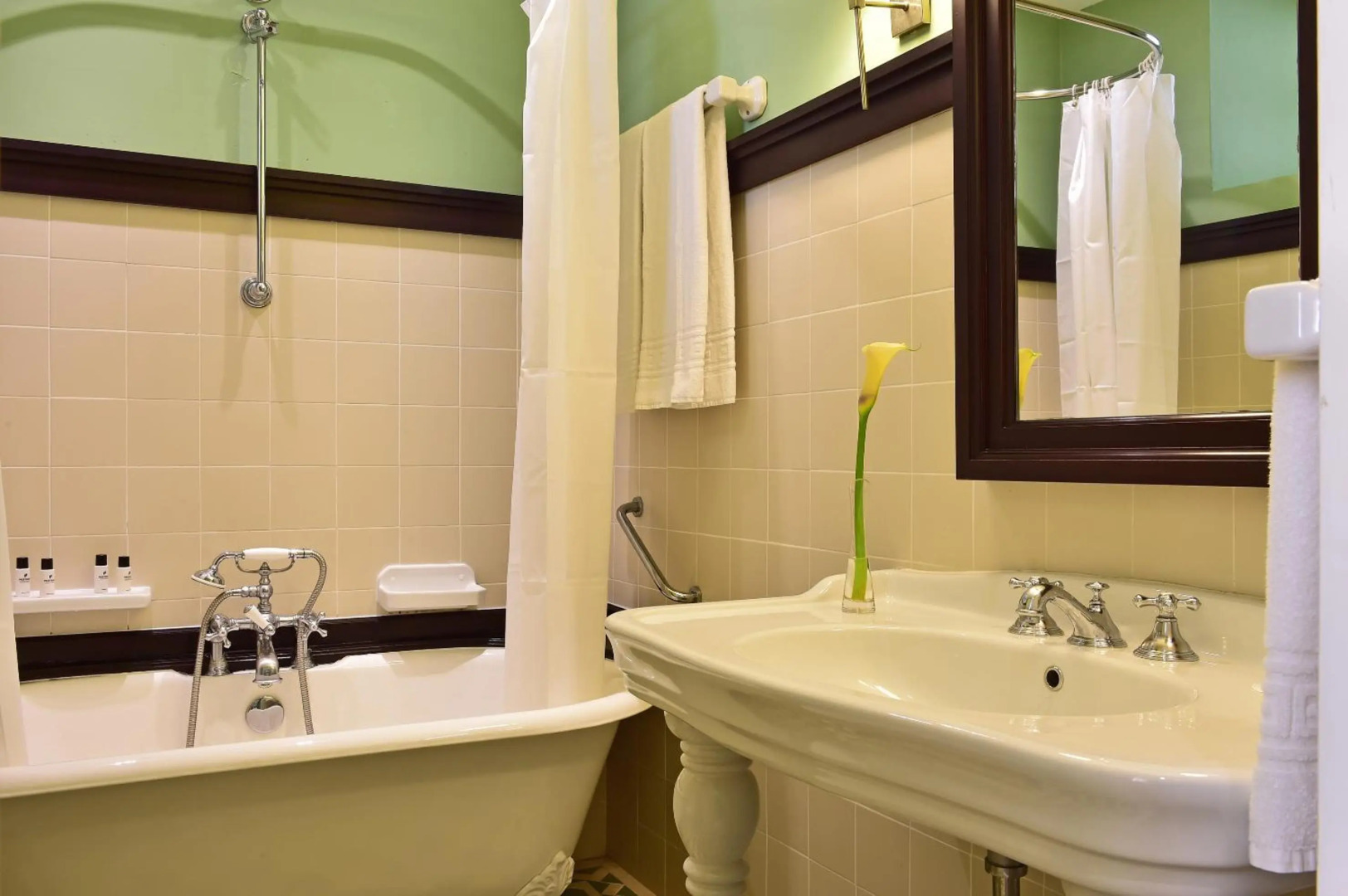 Pousada Convento de Evora - Historic Hotel