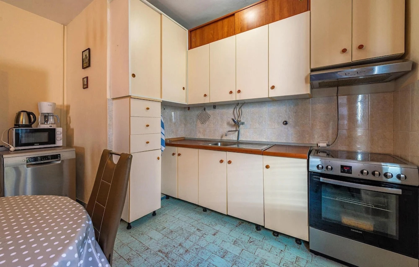 Beautiful Home in Vrsi With 4 Bedrooms, Wifi and Outdoor Swimming Pool