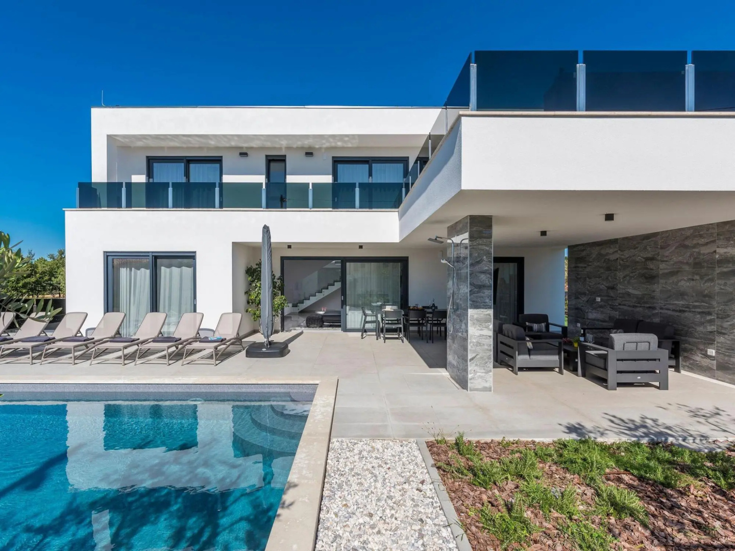 Amazing Holiday Home In Novigrad With Bubble Bath