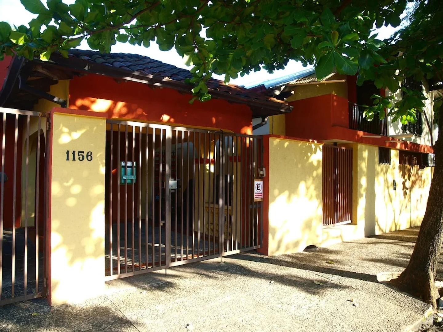 El Nomada Hotel & Hostel