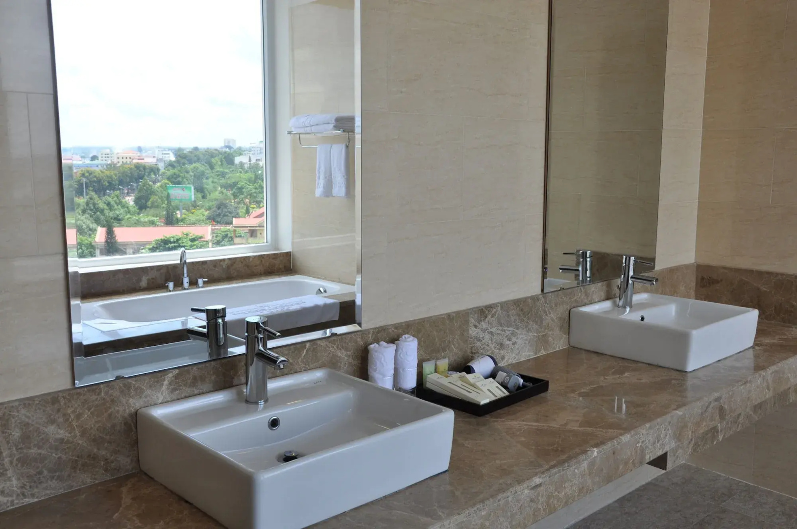 Saigon Ban Me Hotel