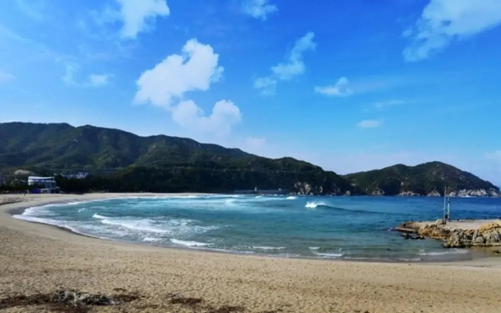 Samcheok Yonghwa Hotel