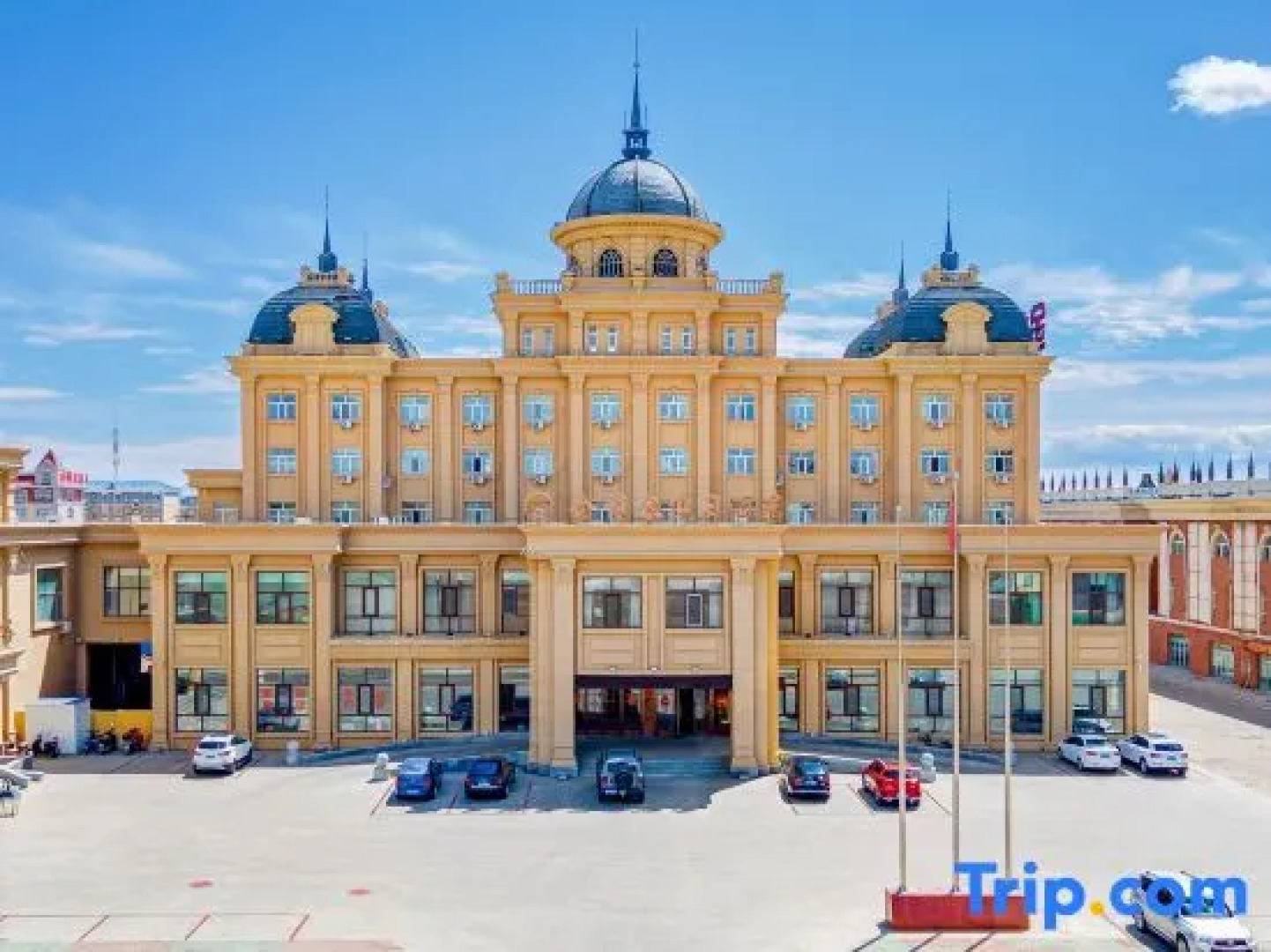 Manzhouli Jinlongquan Hotel (Zhayanuoer Museum)