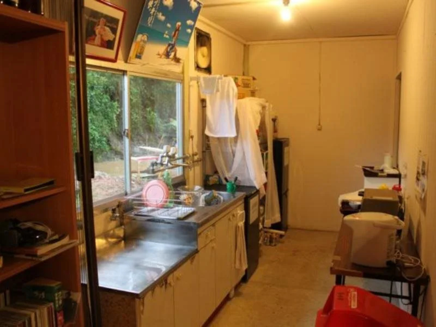 Saboten Smile Guest House