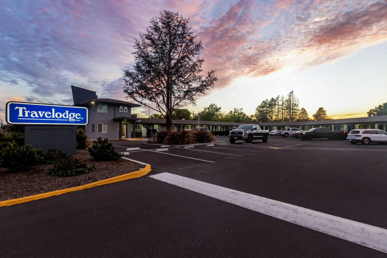 Travelodge by Wyndham Santa Rosa Wine Country