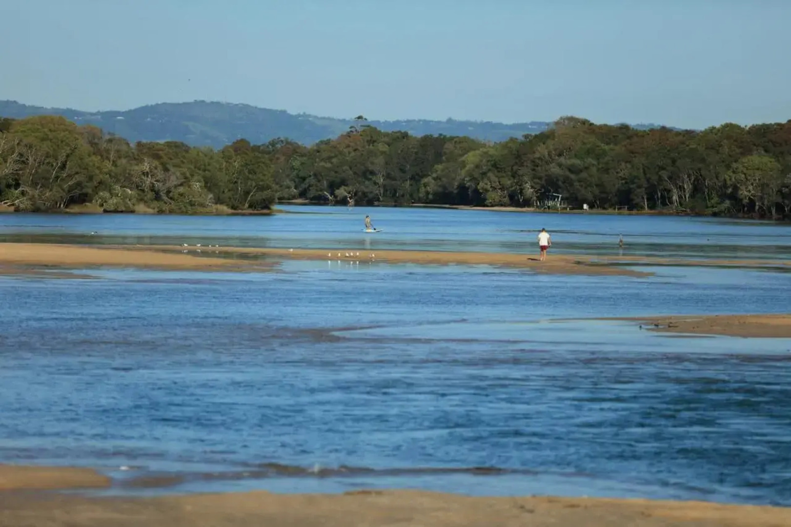 The Outlook U8/9 Hume Parade