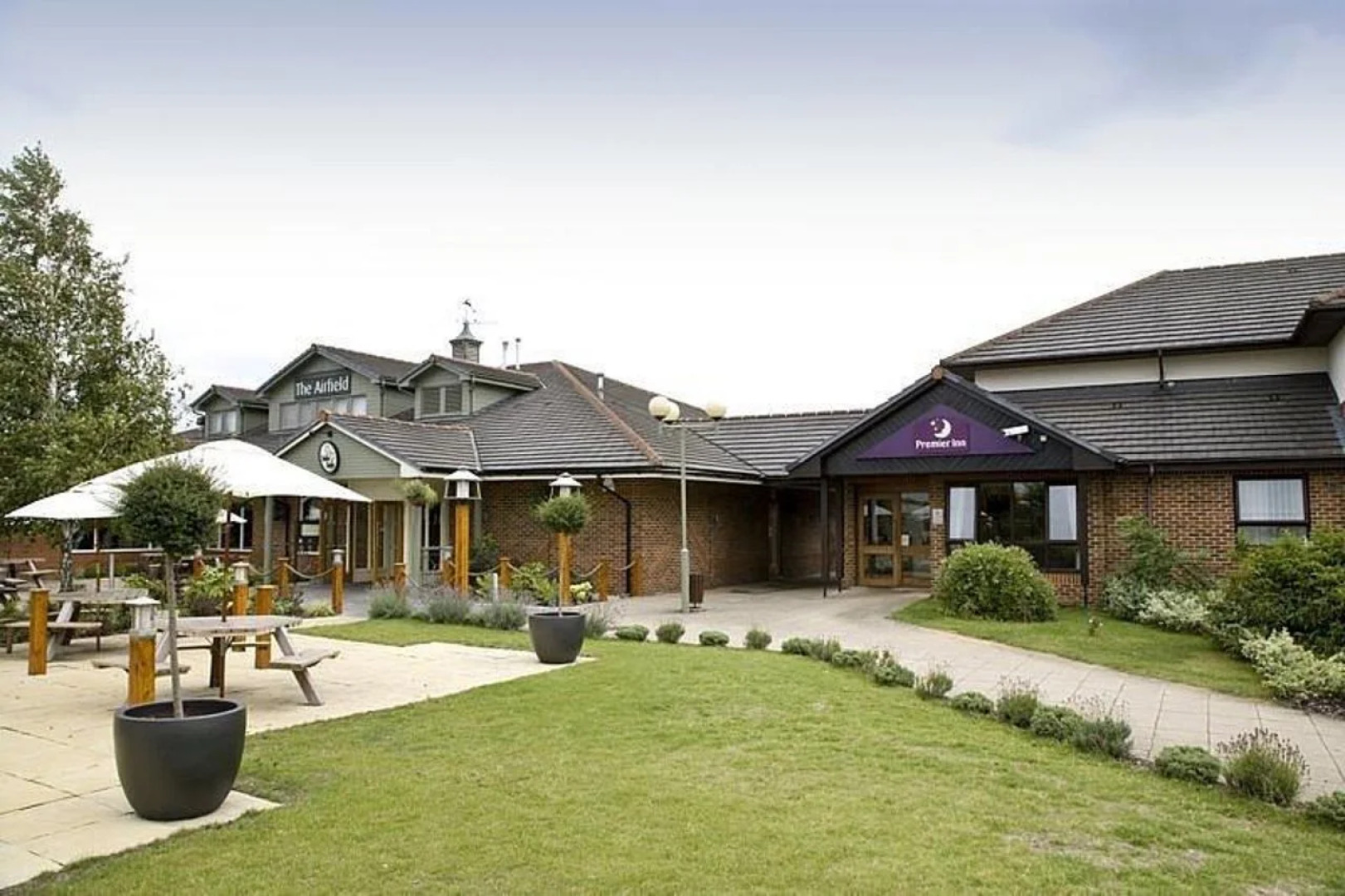 Premier Inn Hatfield