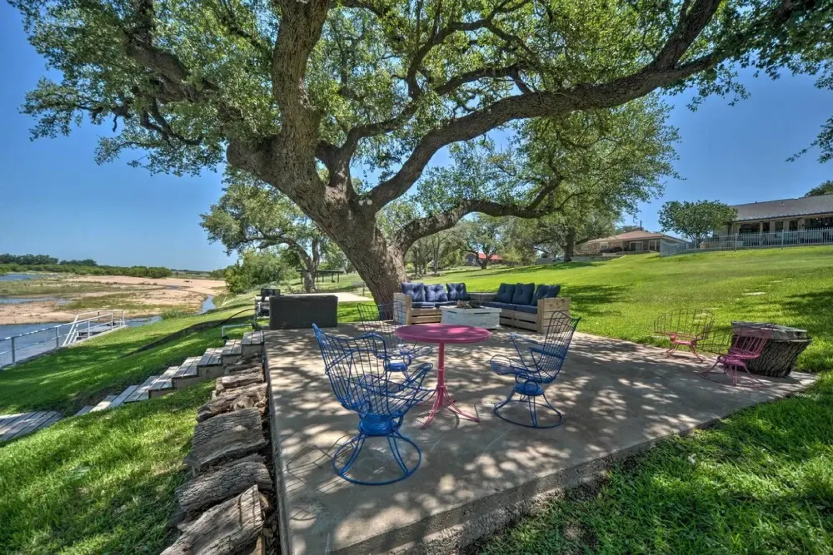 Waterfront Kingsland Home With Pool + River Access