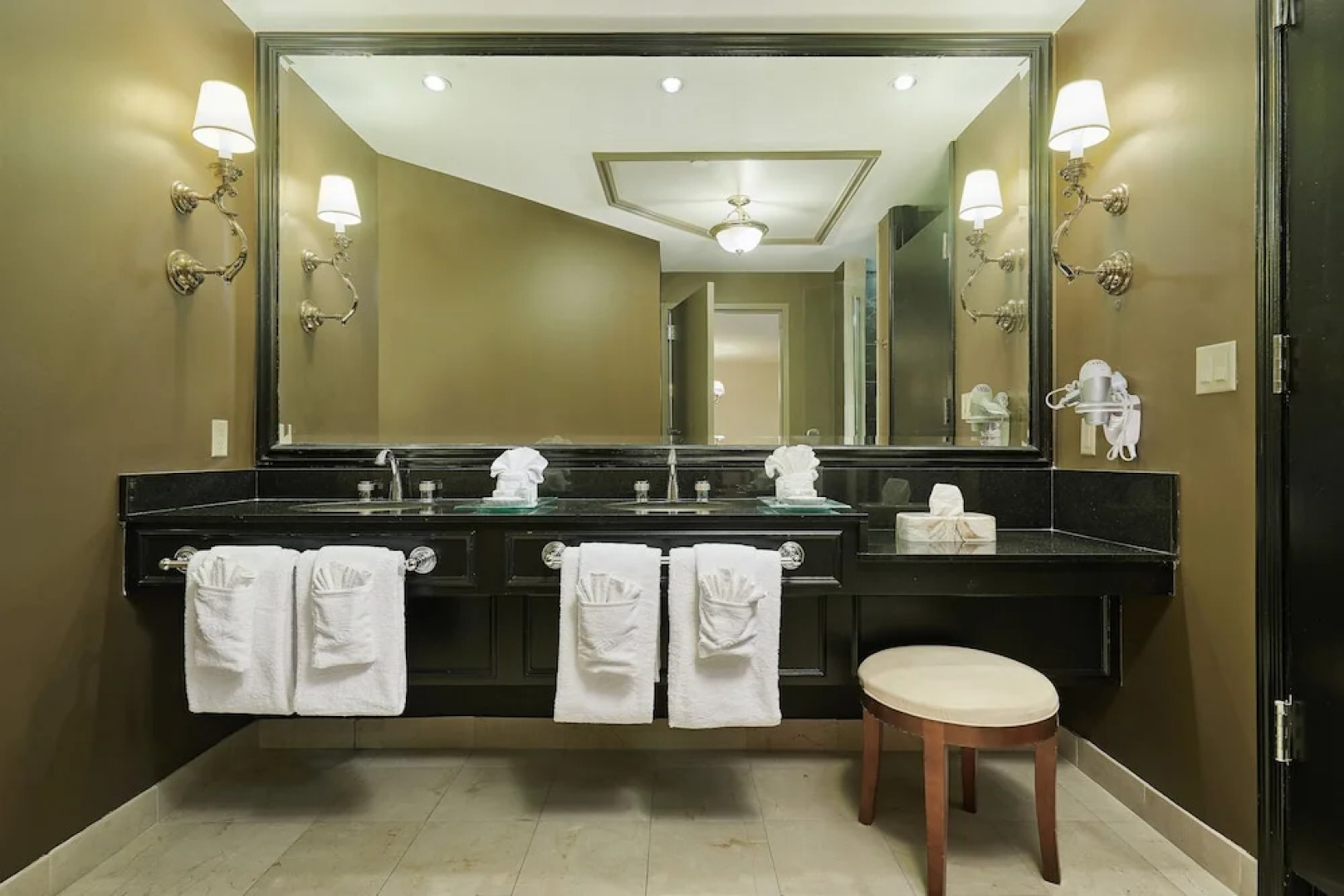 Tunica Roadhouse Casino & Hotel