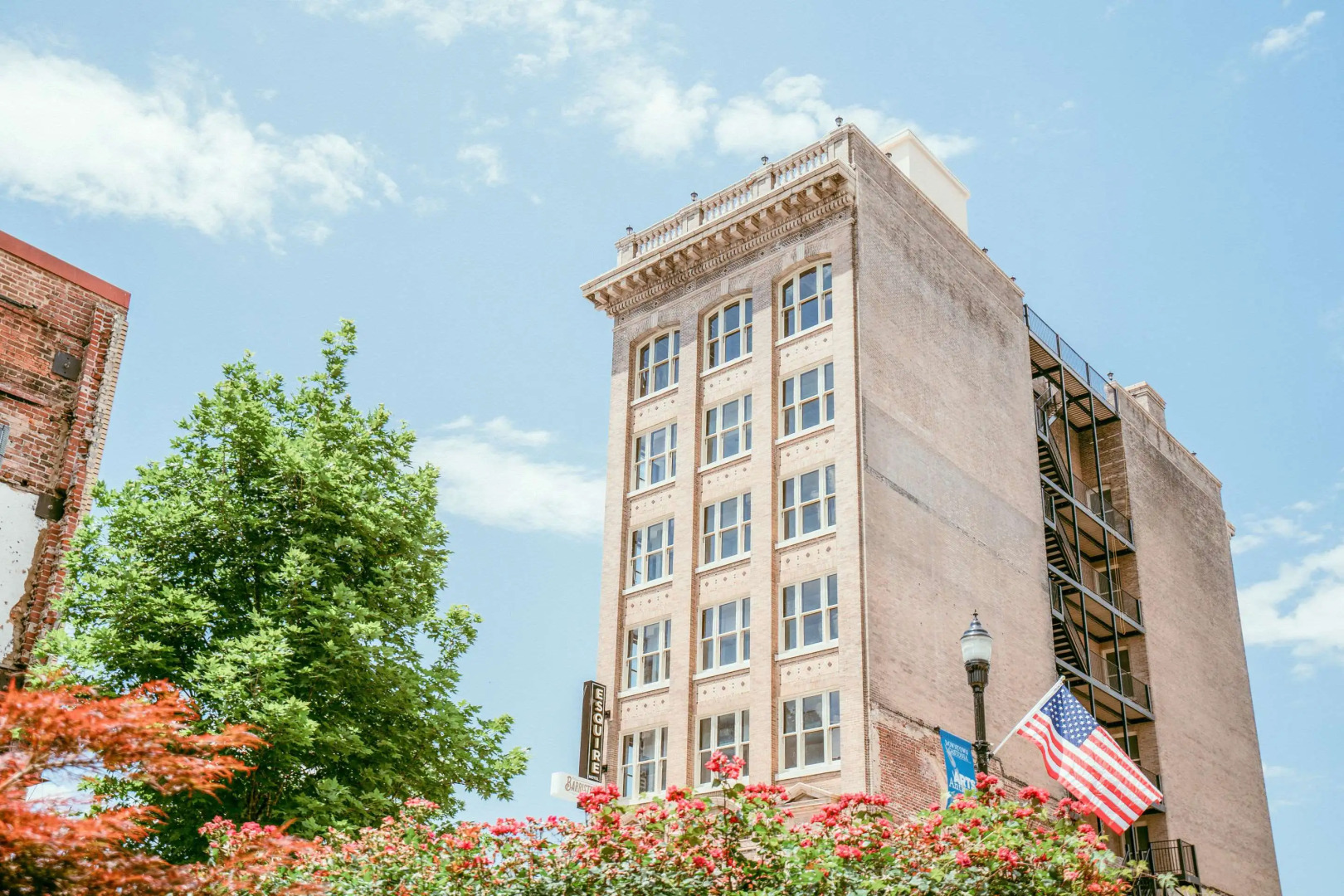 The Esquire Hotel Downtown Gastonia, an Ascend Collection Hotel