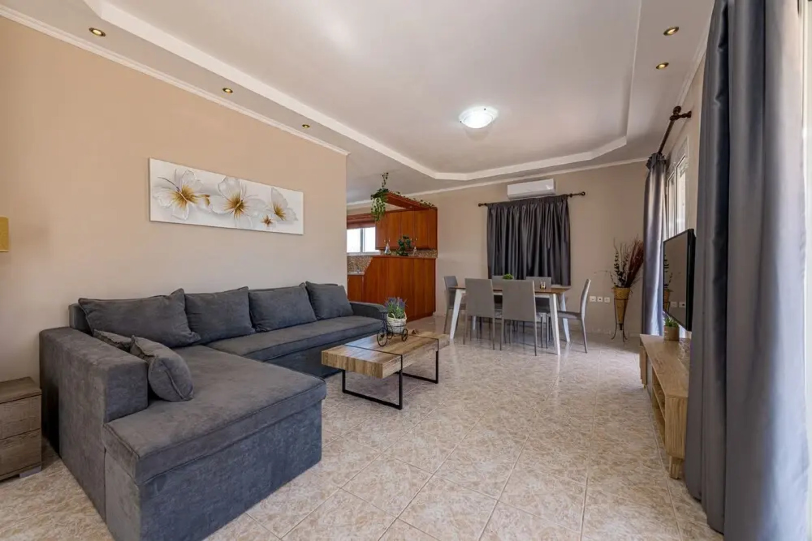 Costas Villas Complex