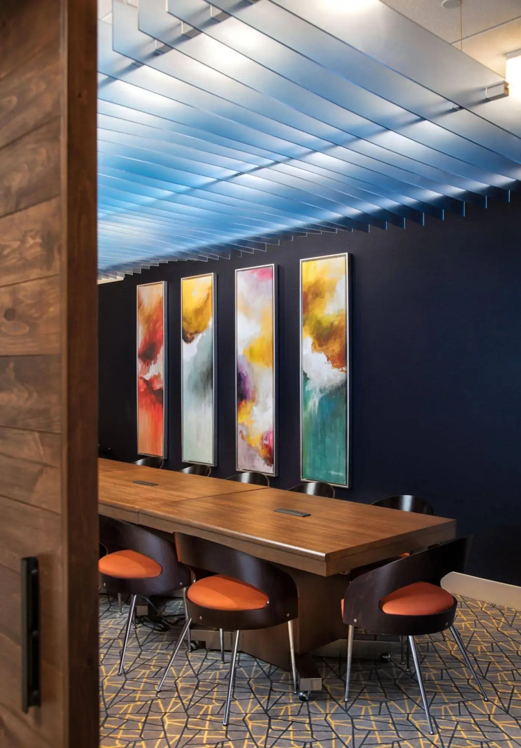 Holiday Inn Express & Suites East Peoria - Riverfront by IHG