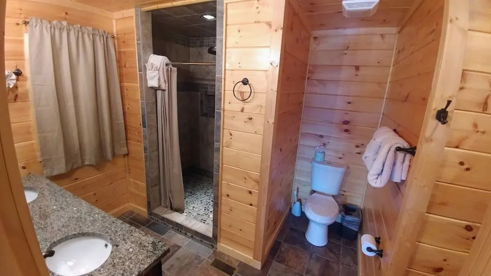 Vista di Cielo 4 Bedrooms 4.5 Bathrooms Cabin