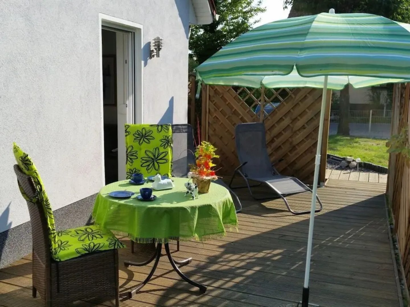 Northern Lights Modern Retreat