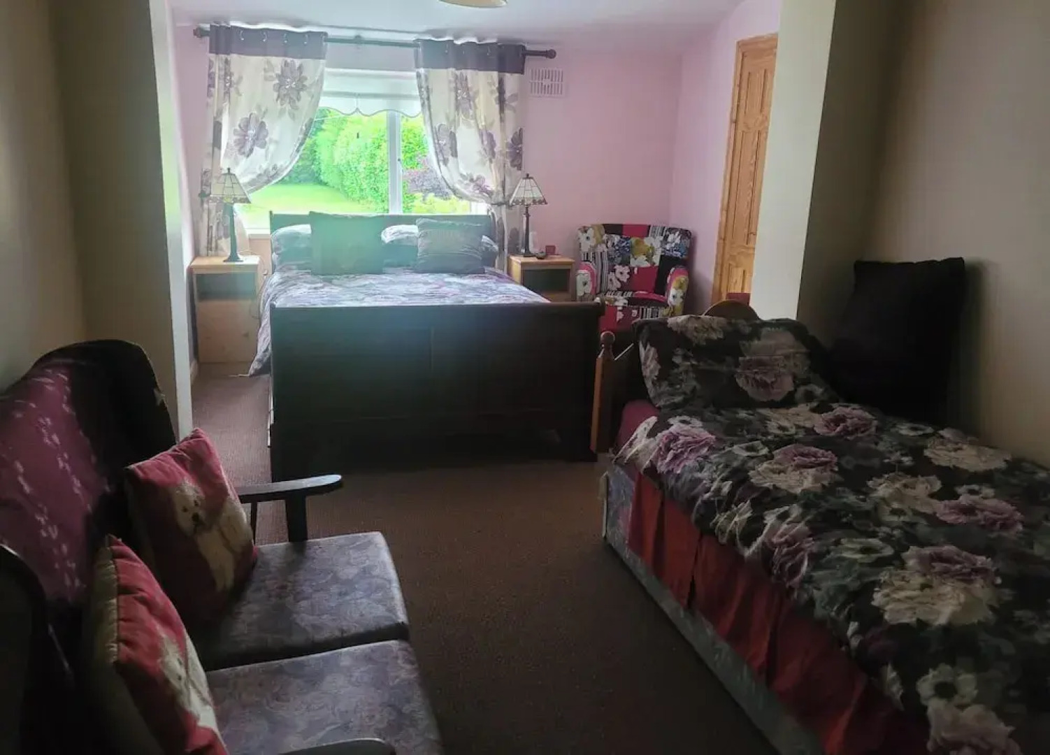 The Railway Lodge, 4 Bedrooms, Sleeps 11, Pets Ok