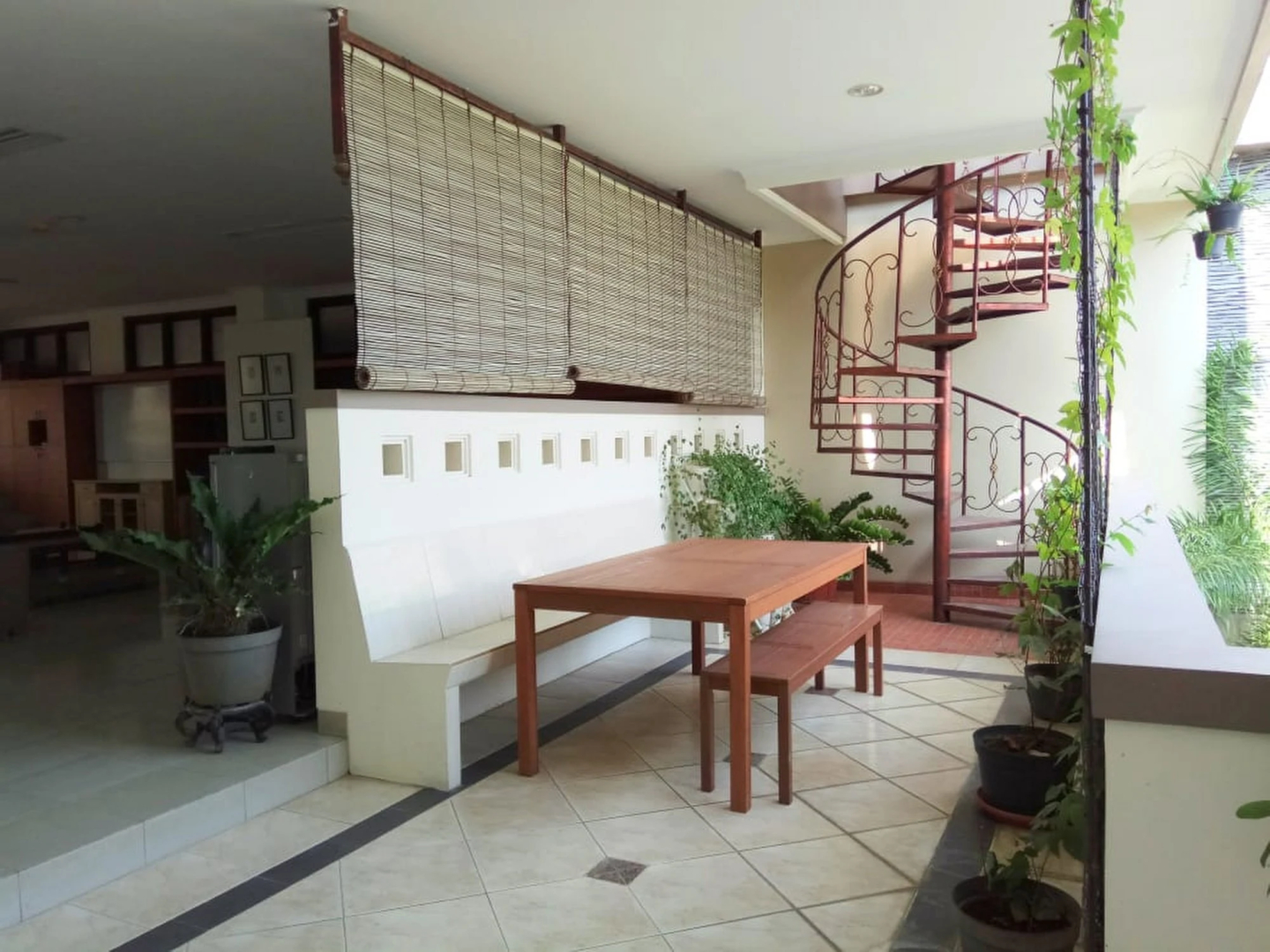 GK Gallery Rumah Sewa by ZUZU