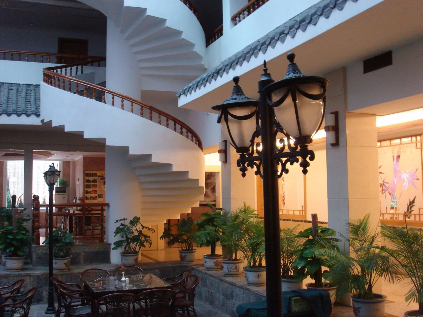 YangShuo New Century Hotel