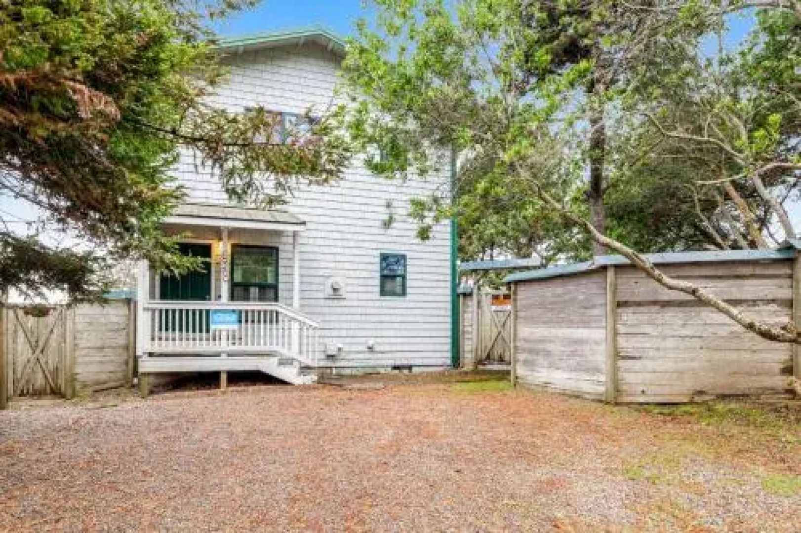 Apple Gate Beach House