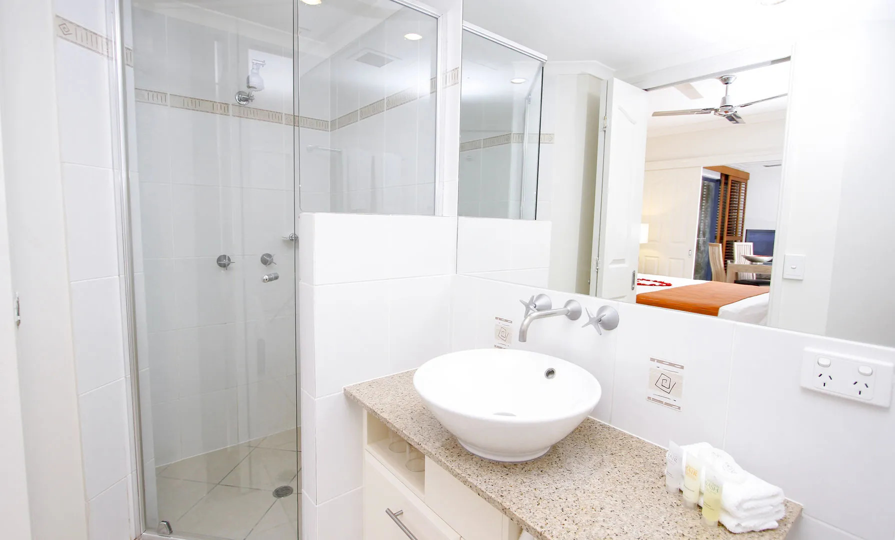 Meridian Port Douglas - Adults only