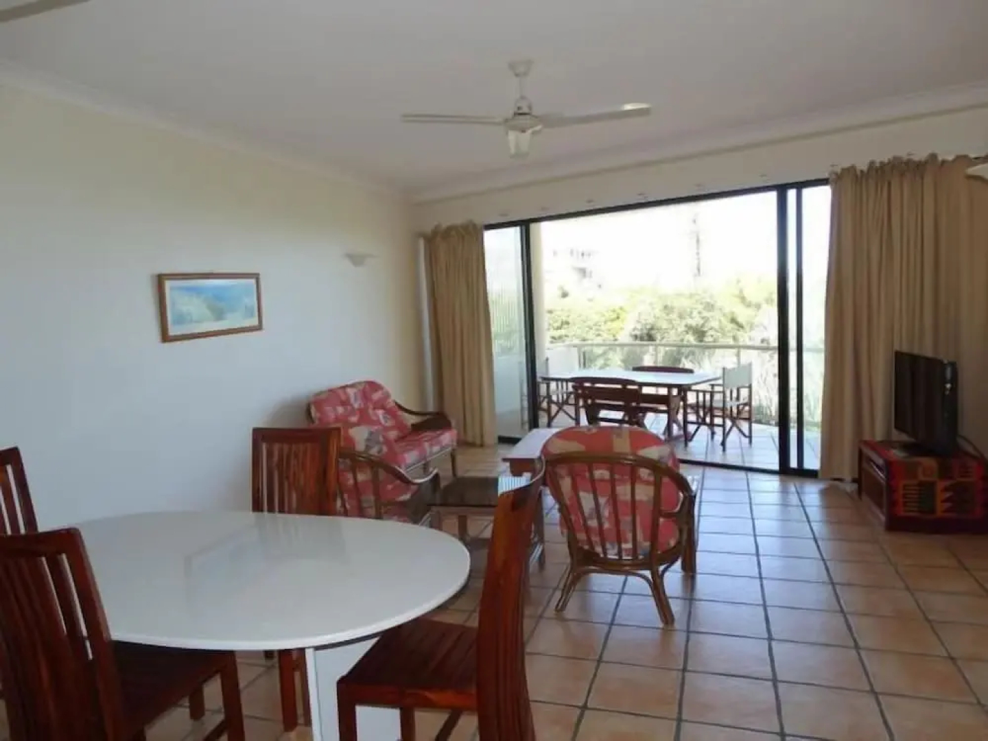 Costa Bella Apartments