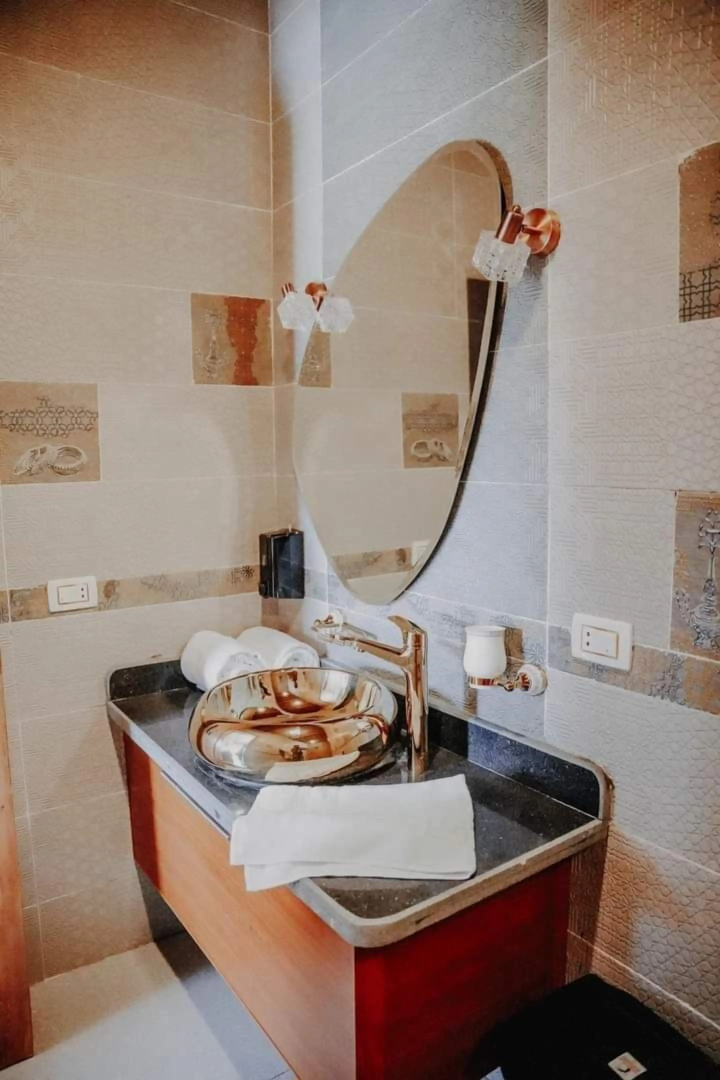 Tunis Pyramids Hotel