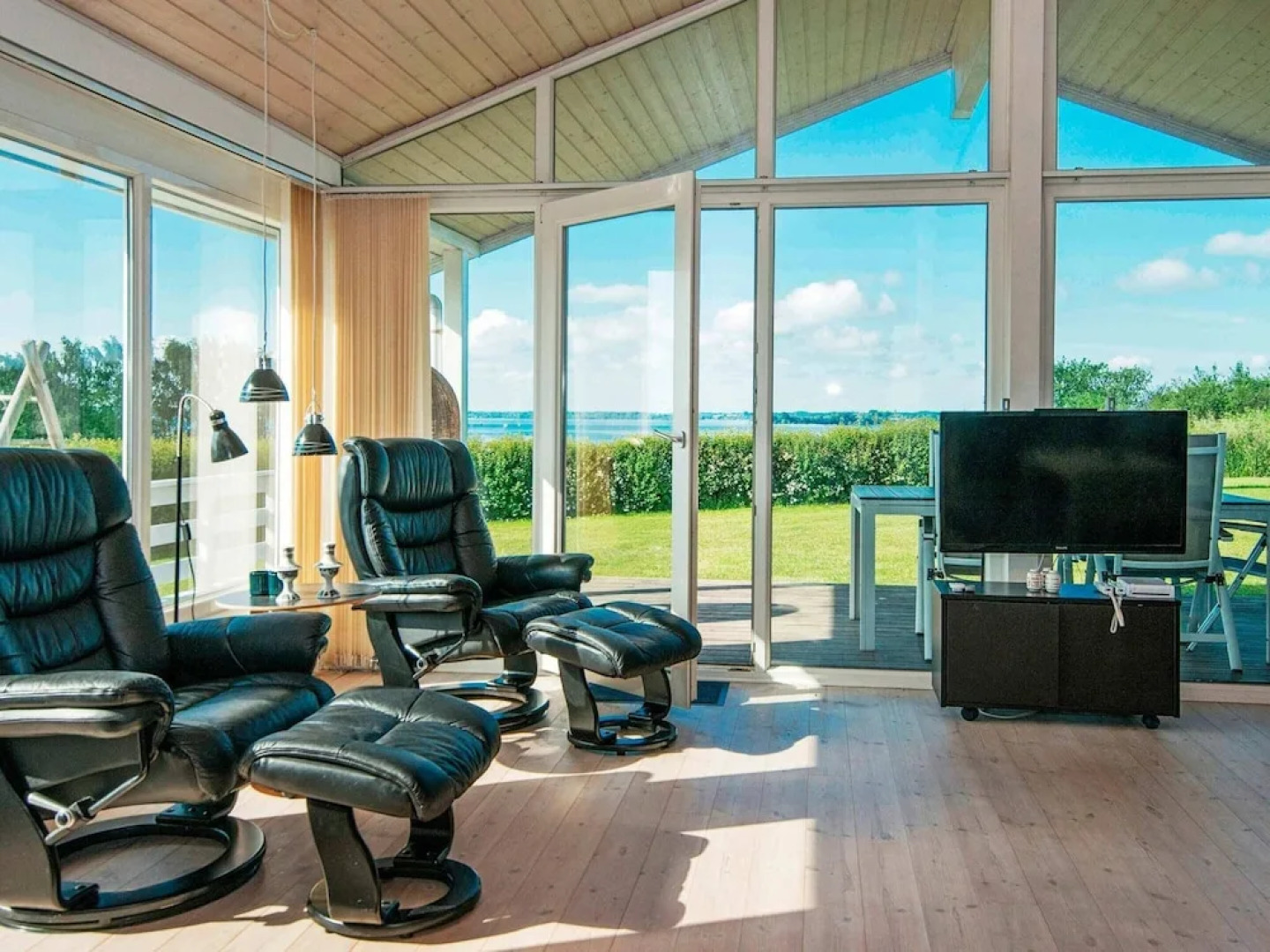 Spacious Holiday Home in Egernsund with Hot Tub