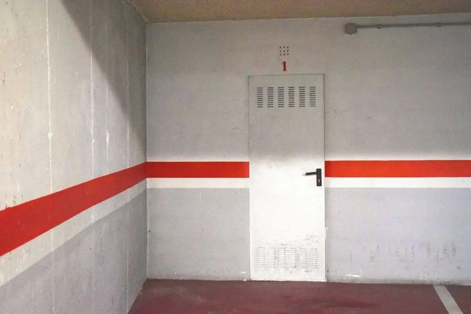 Arás Home. Gran Cocina, Terraza y Garaje