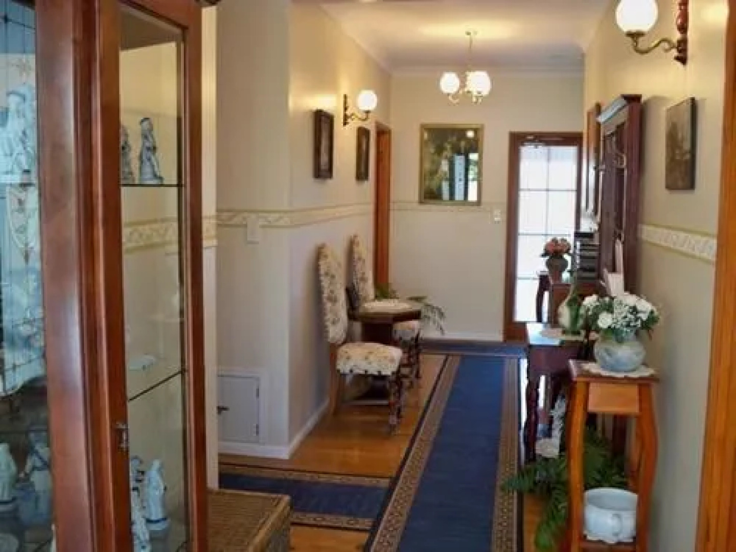 Johnstones on Oxley Bed & Breakfast