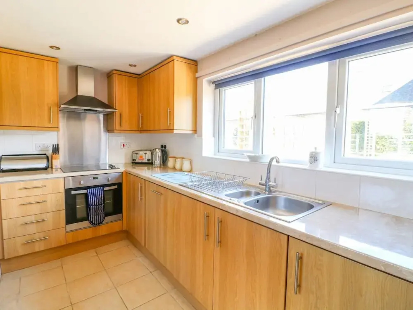 Ardsley Cottage - Longford Hall Farm Holiday Cottages