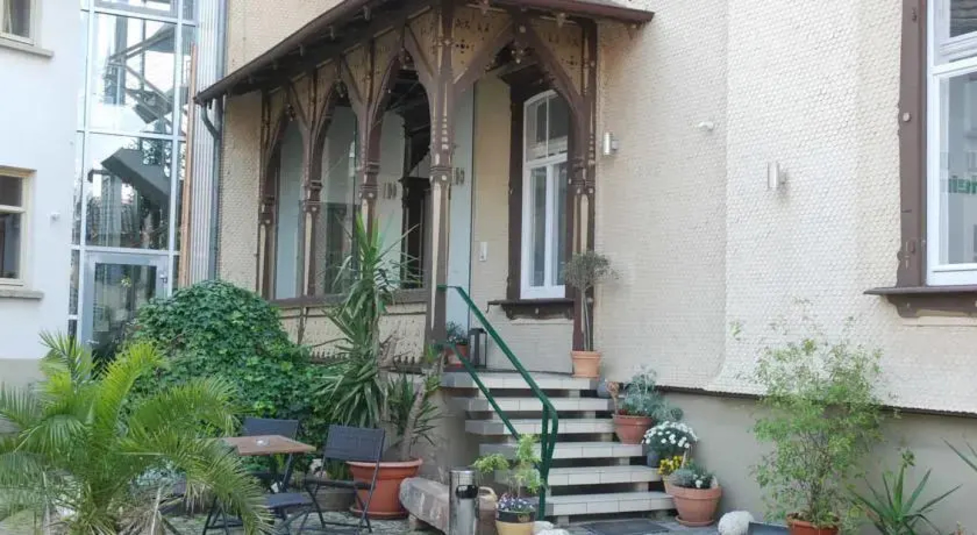 Villa Golsen Guest House