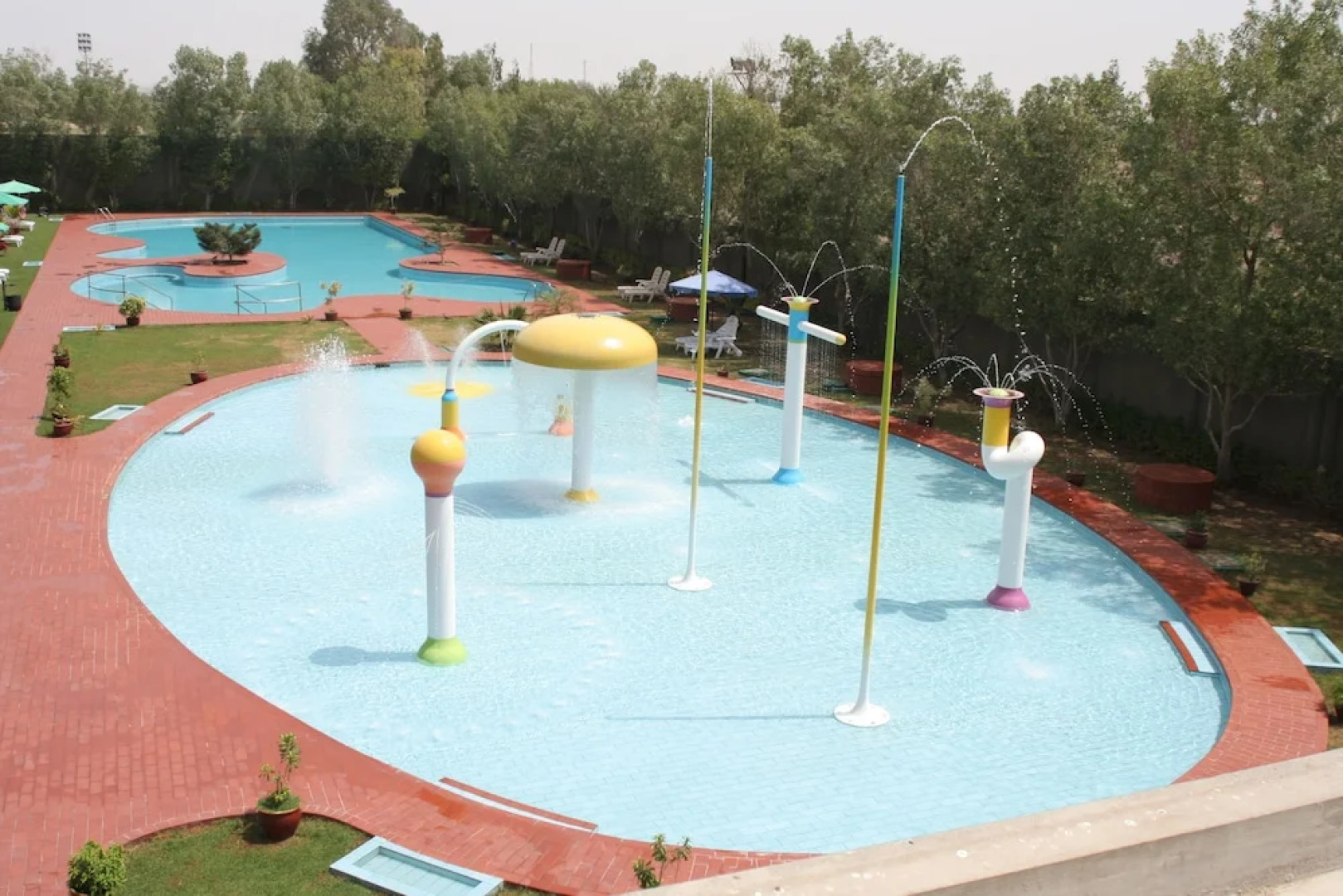 Dreamworld Resort, Hotel & Golf Course