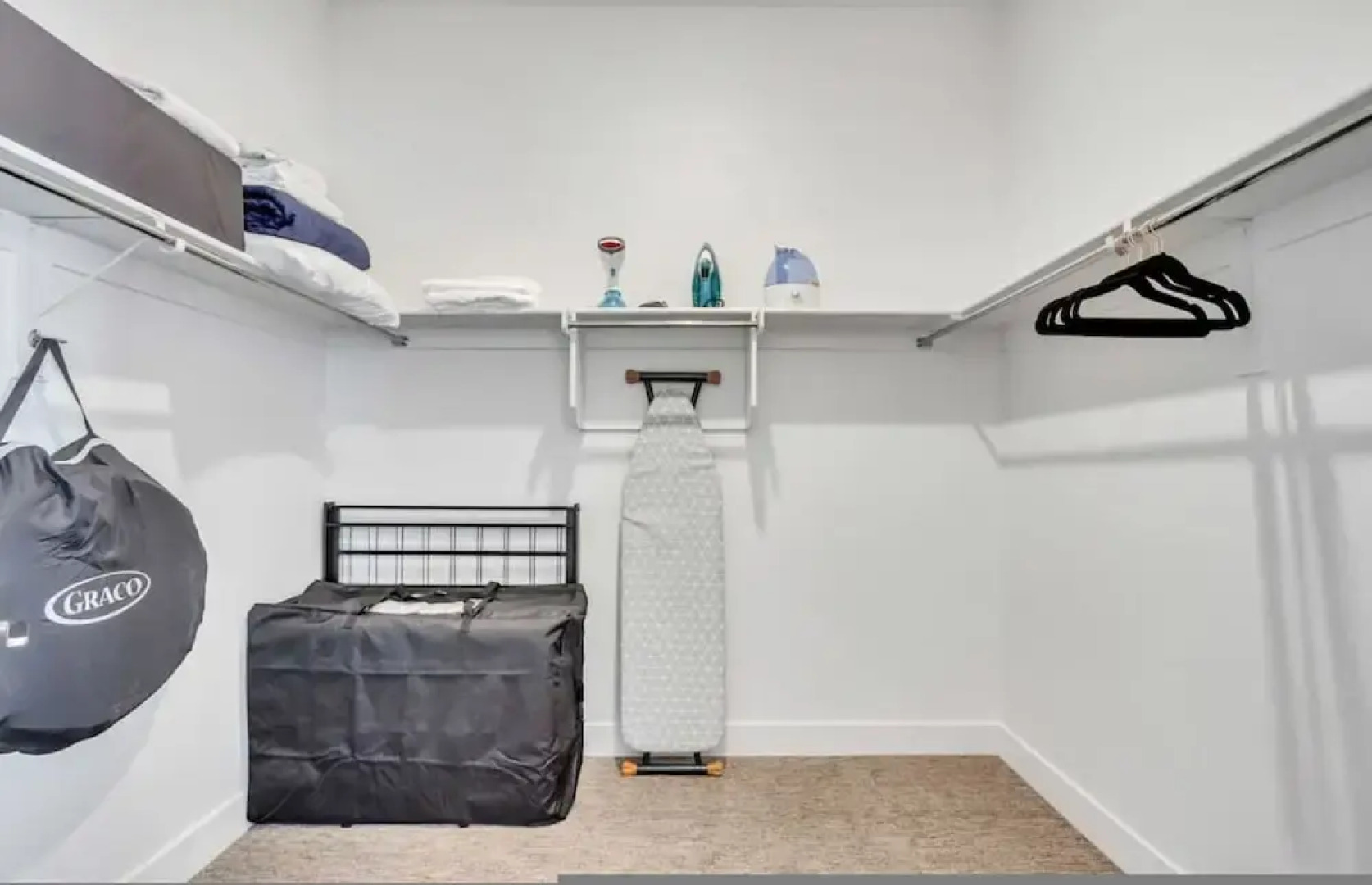 Upscale 2BR w Pool Gym Near Hill AFB