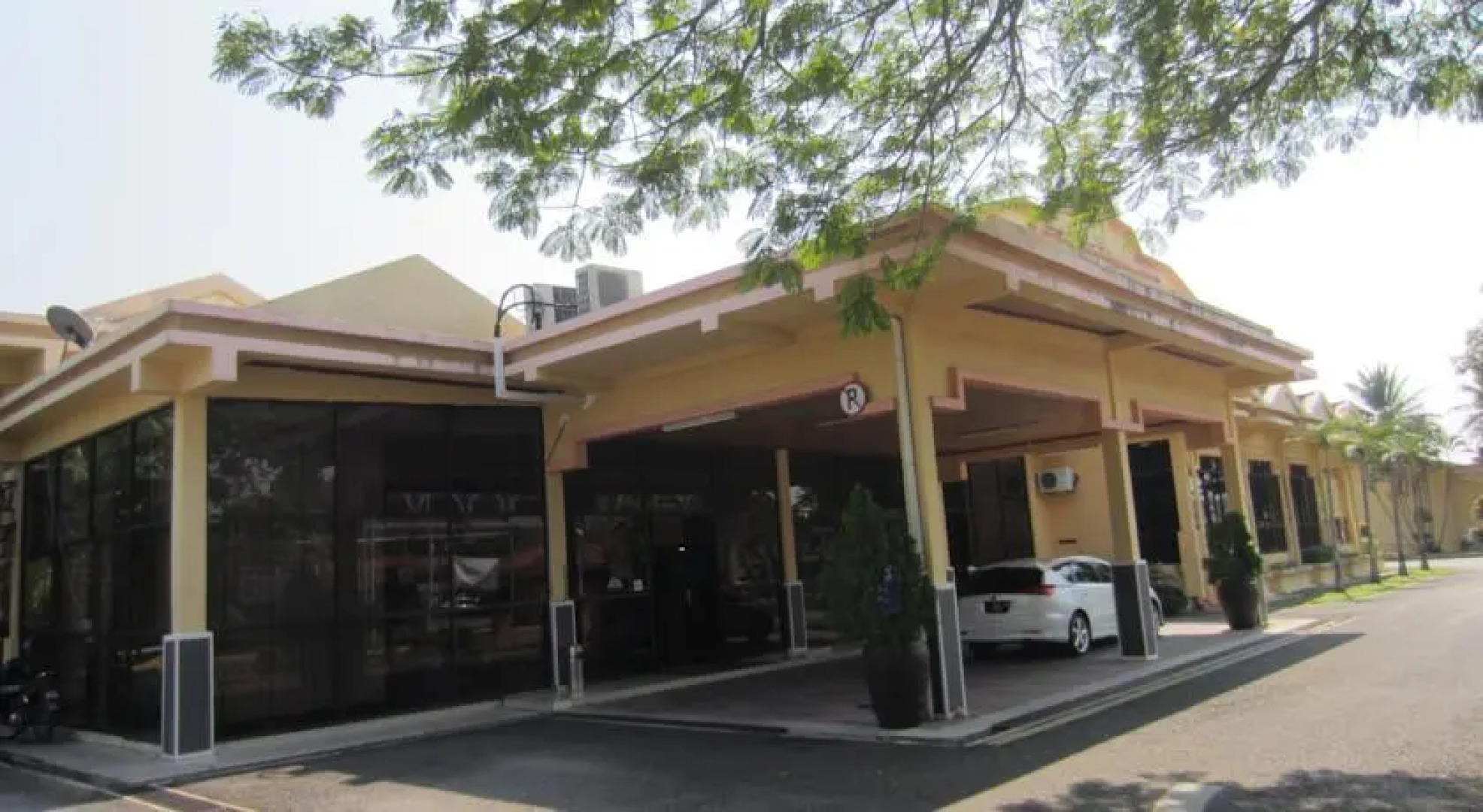 Parit Buntar Inn