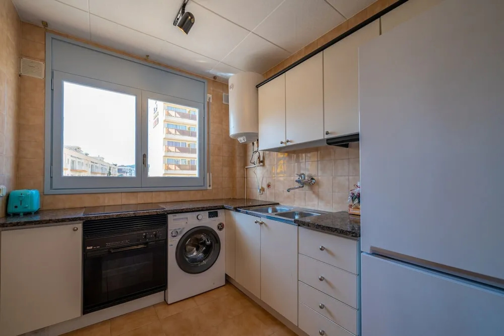 HomeHolidaysRentals Elodie Apartment