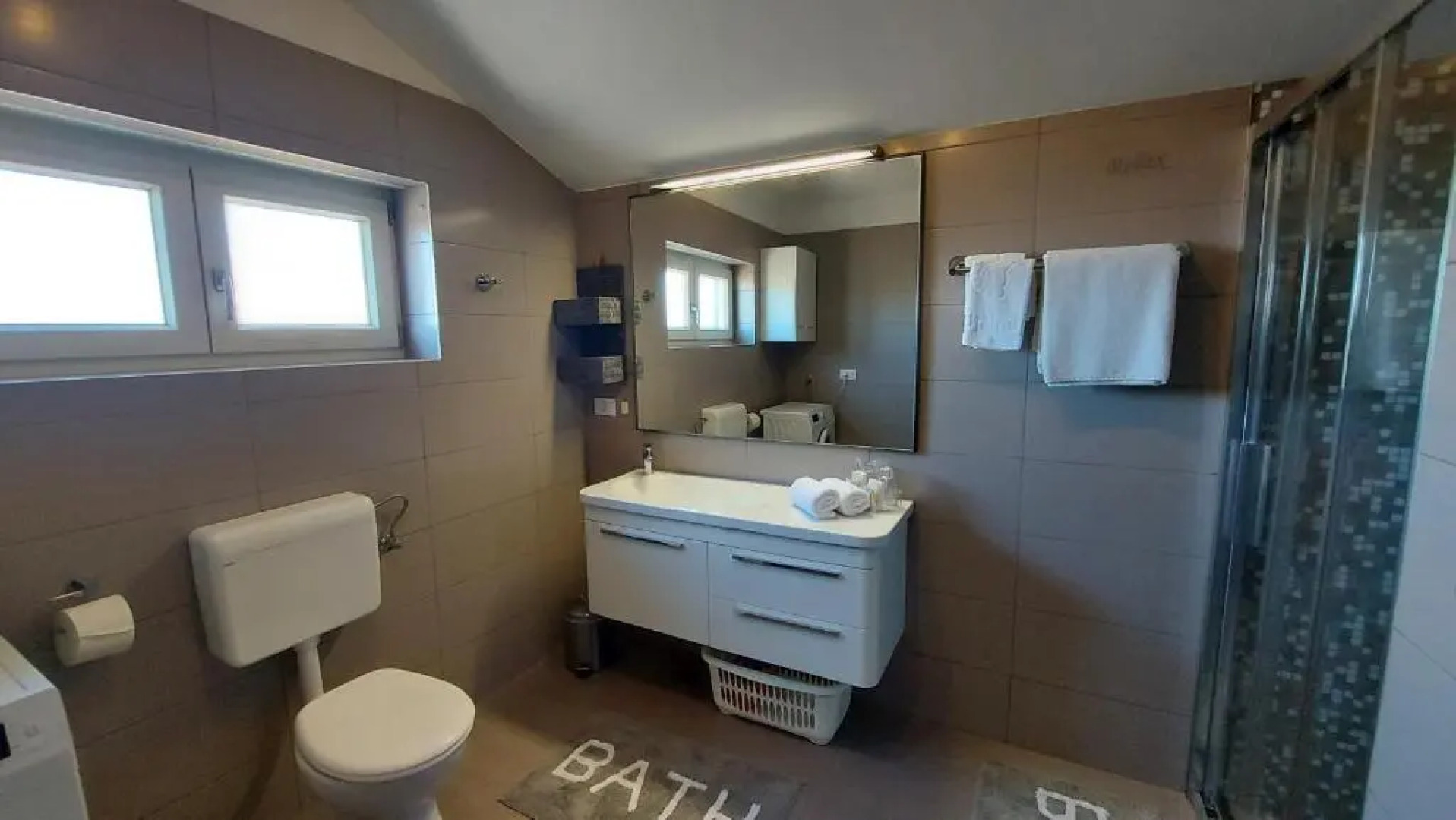 Rooms and Apartments IstraSoley