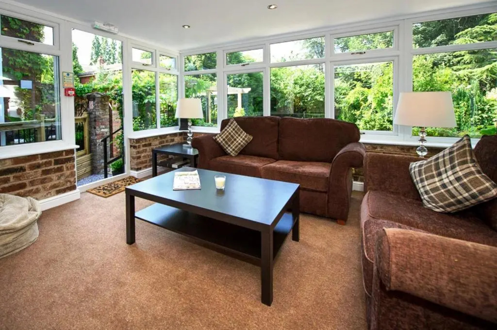 Cheshire Hospitality Ltd T/A Lennox Lea Studios & Apartments