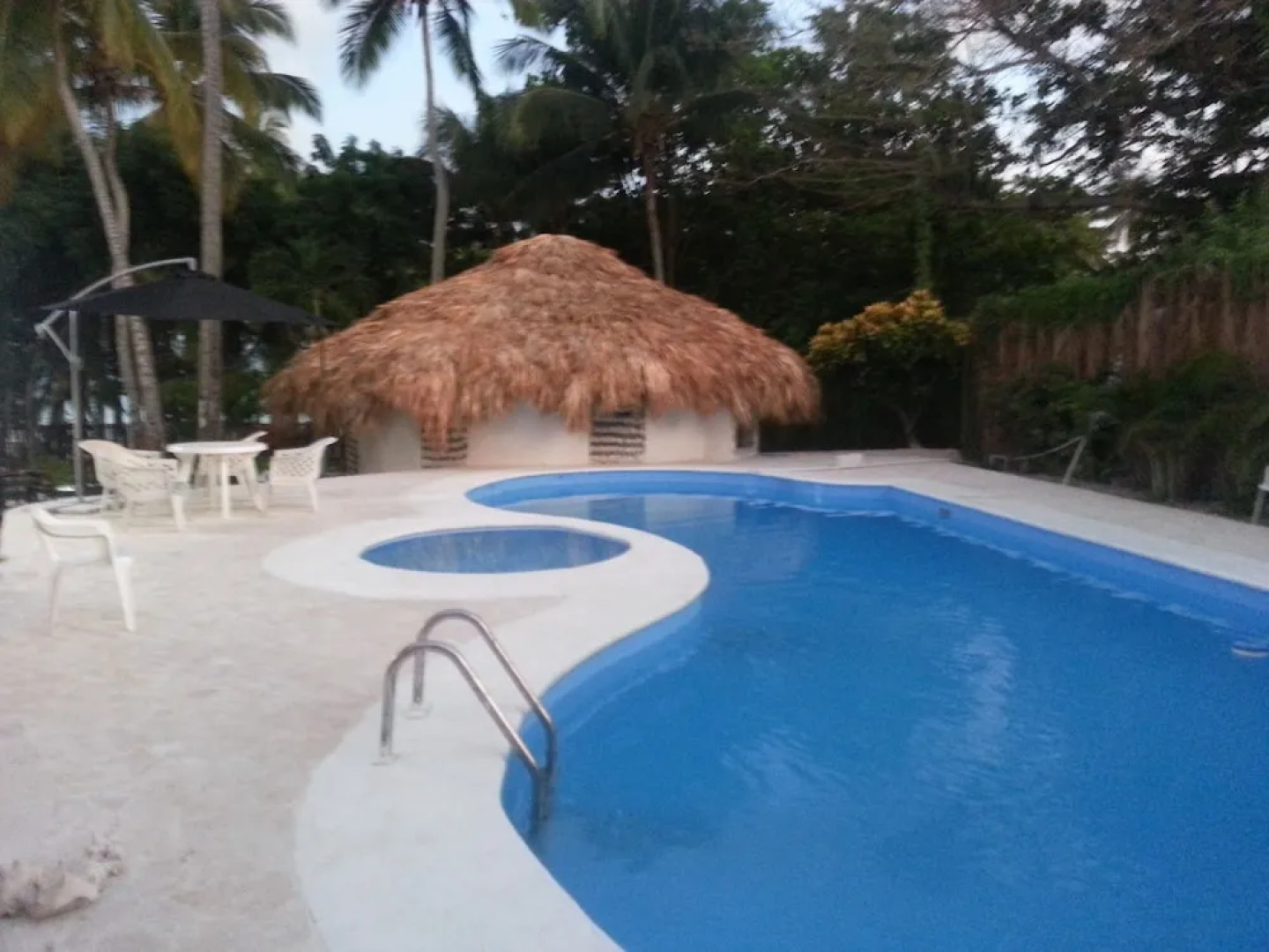 El Paraiso Perdido Beach Hotel