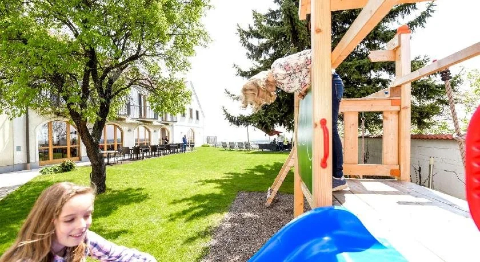 Weingut & Pension zum Seeblick Familie Sattler