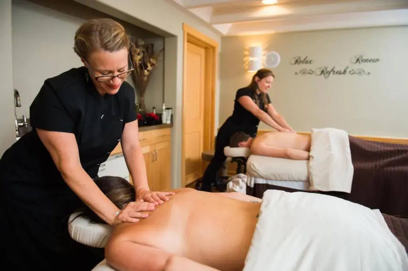 Sleeping Lady Mountain Resort