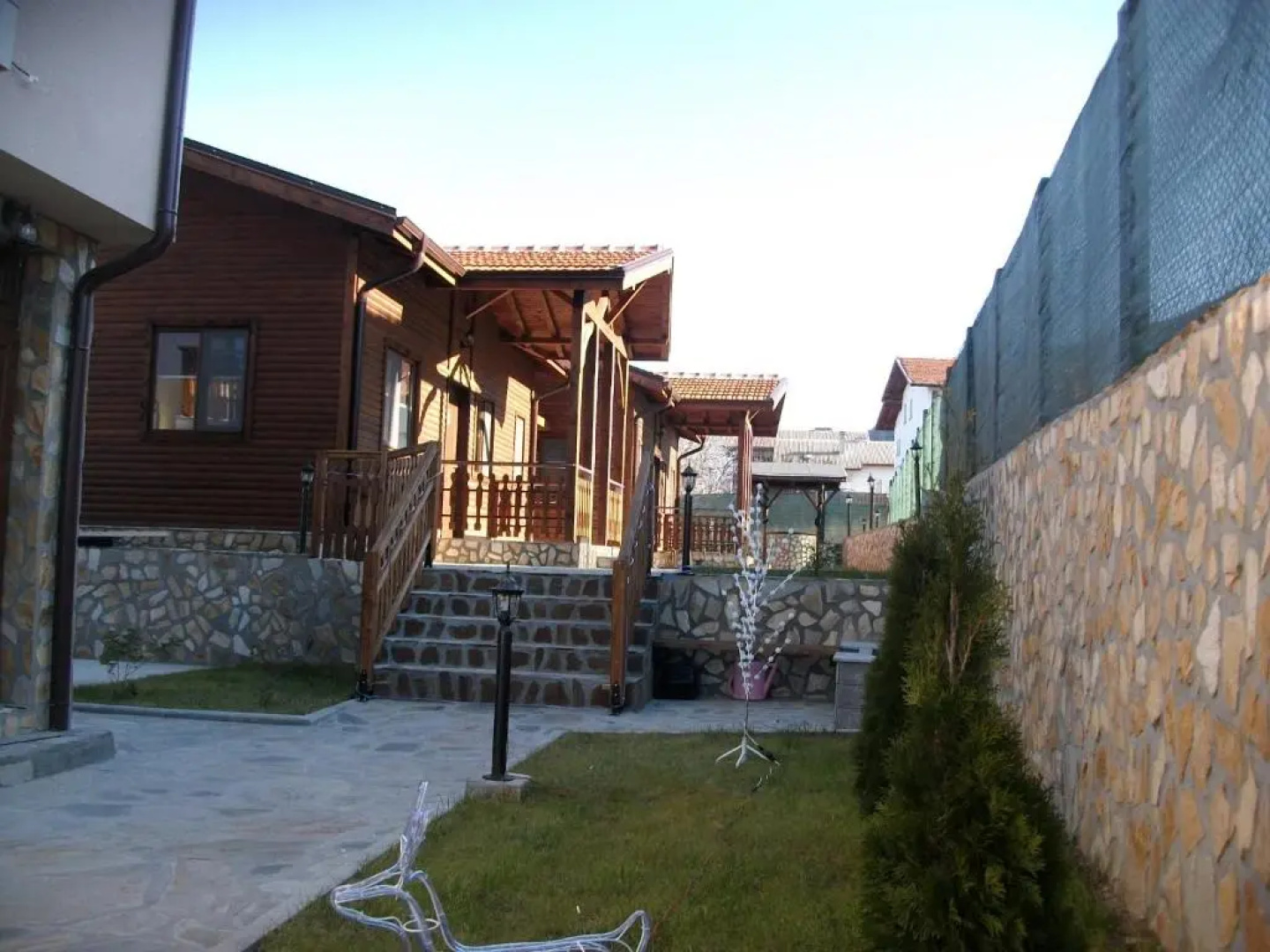 Andreevite Houses