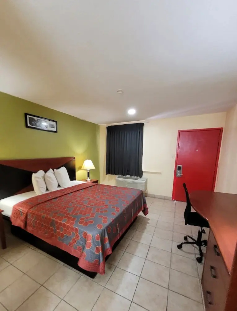 La Vista Motel