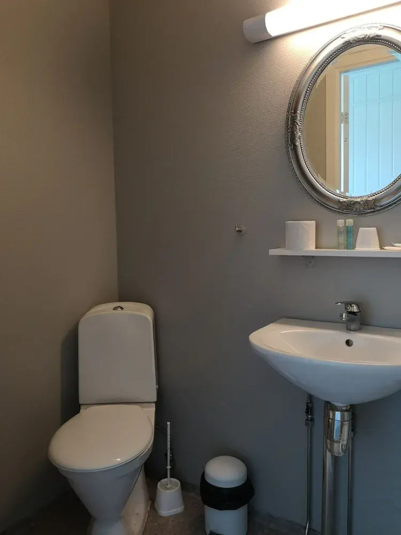 Camp Elvemo by Tjeldsundbrua