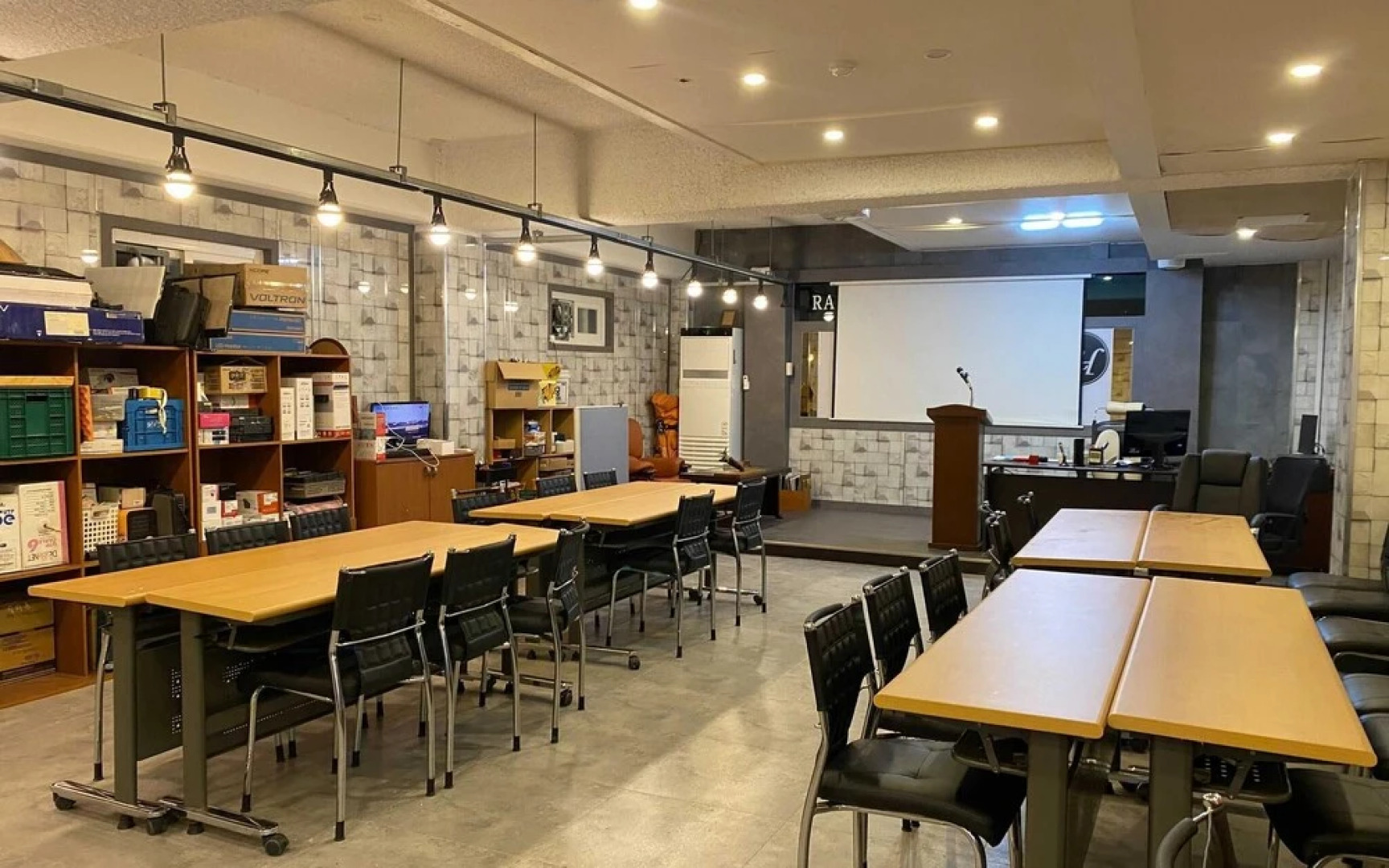 Ulsan Yeungnam Alps Rahel