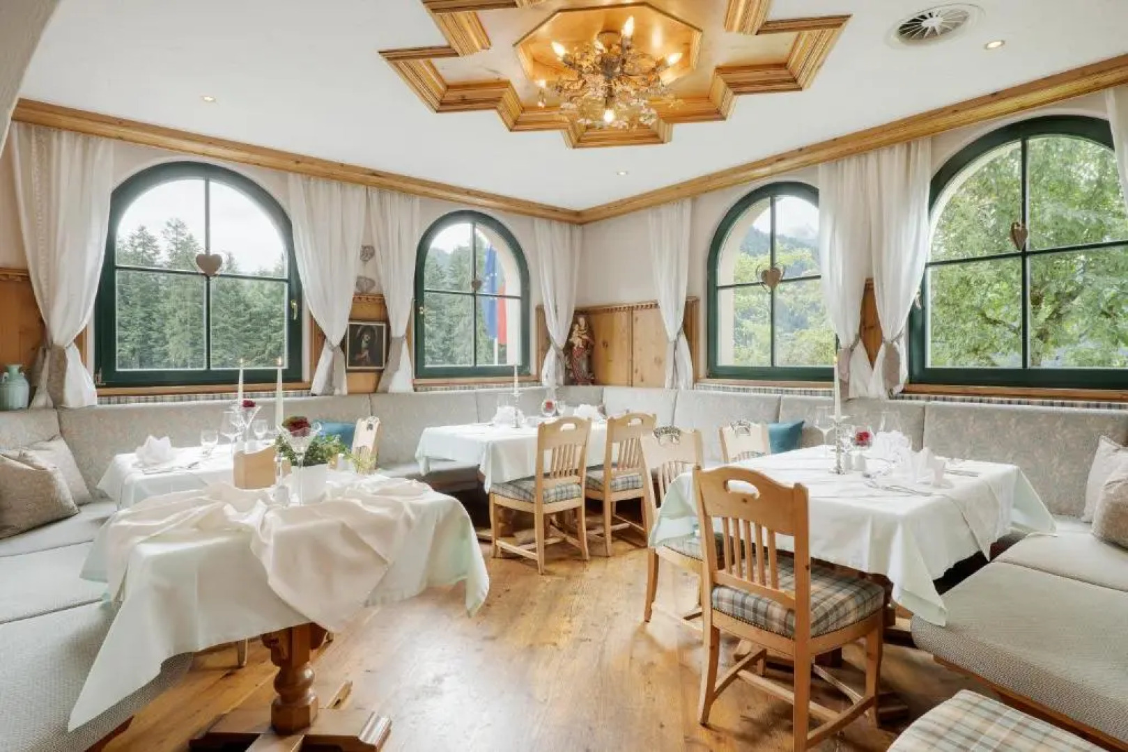 Hotel AlpenSchlössl